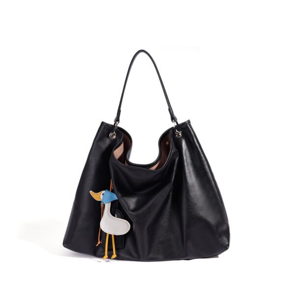 New handbag and shoulder bag
